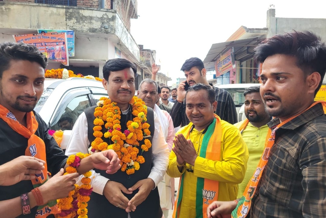 भाजपा प्रत्याशी ने  जन आशीर्वाद यात्रा निकाल मांगा जनसमर्थन