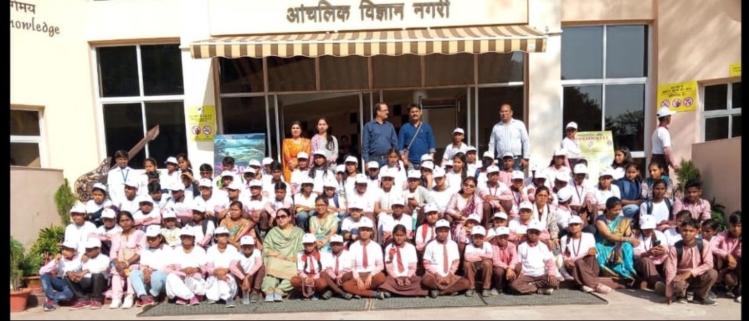 एक दिवसीय राष्ट्रीय आविष्कार अभियान एक्सपोज़र विजिट  विकास खंड तेजवापुर सम्पन्न