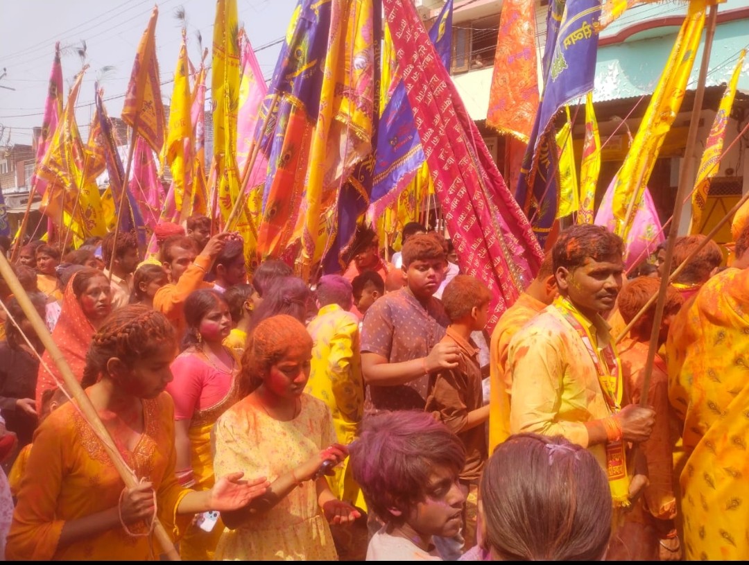 फाल्गुन मेला एवं निशान उत्सव पर झूम उठे श्रद्धालु