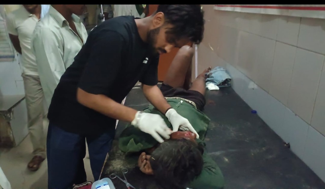 दो बाइकों की टक्कर में एक की मौत, दूसरा घायल