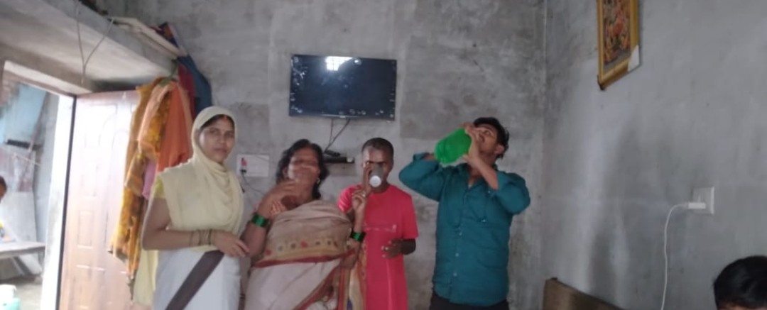 सामूहिक  प्रयासों से आशा आरती ने बढ़ाई फाइलेरिया उन्मूलन की सफलता