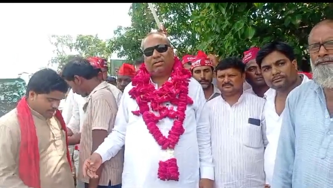 प्रभारी मंत्री डा.संजय निषाद का हुआ भव्य स्वागत