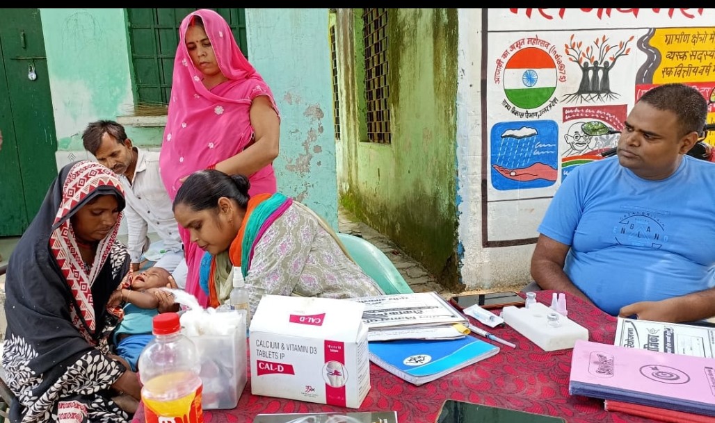 बच्चों के स्वास्थ्य और सुरक्षा के लिए महत्वपूर्ण हैं टीकाकरण: सीएमओ