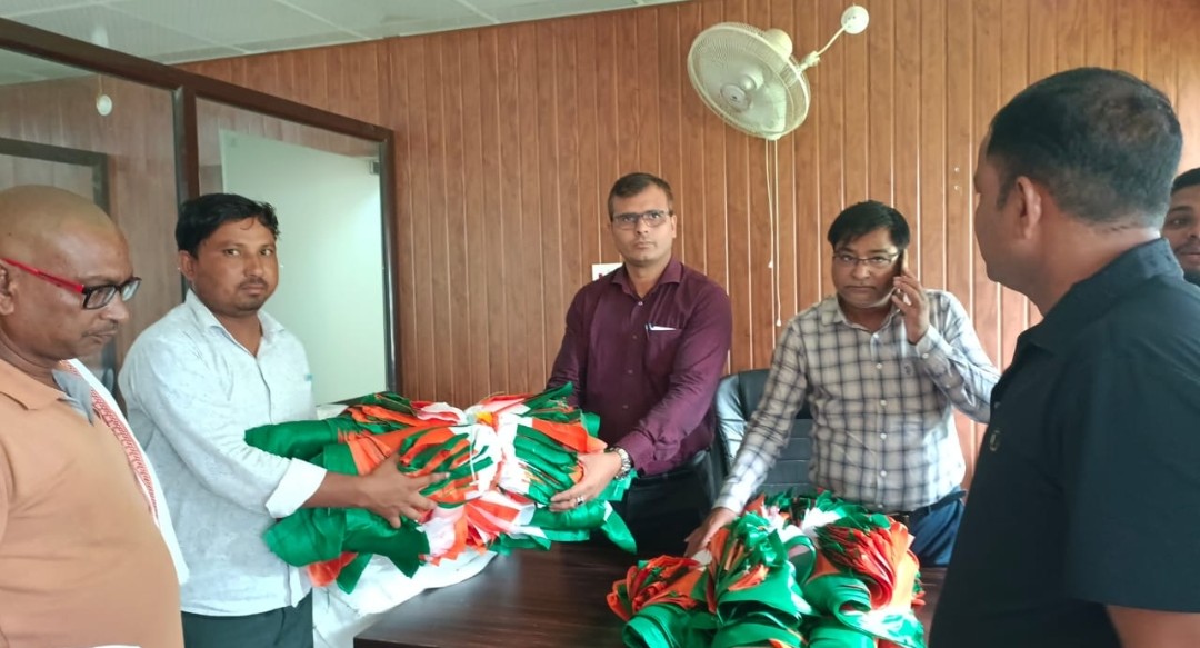 हर घर तिरंगा की चल रही है जोर शोर से तैयारी