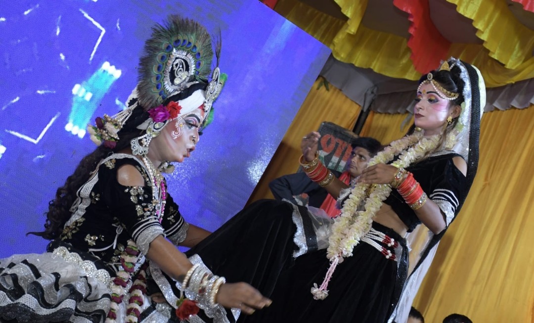 बेलनापारा में कजरी तीज महोत्सव बड़ी ही धूम धाम से मनाया गया
