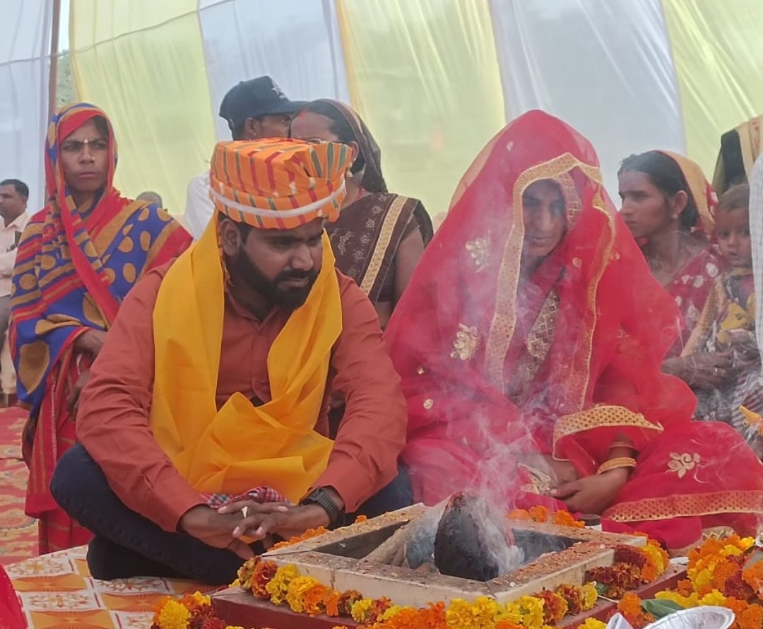 मुख्यमंत्री सामूहिक विवाह में 90 जोड़ों का हुआ परंपरागत विवाह