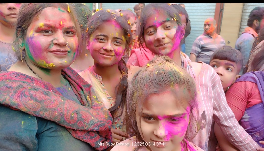 होली जलूस में प्रशासन का दिखा कड़ाई के साथ नम्रता का खुमार !