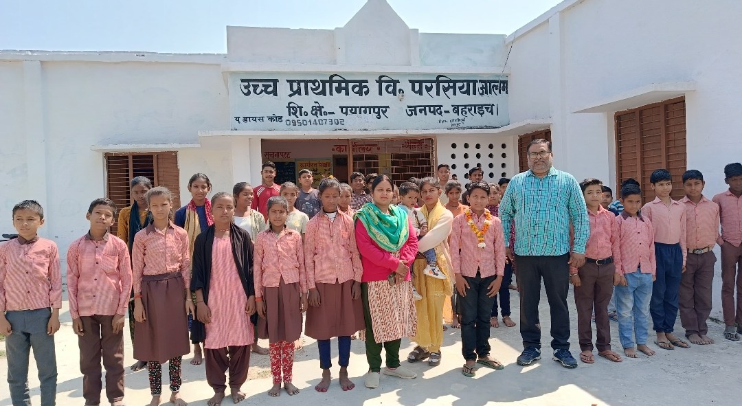 इंस्पायर अवार्ड में उच्च प्राथमिक विद्यालय परसिया आलम के छात्र का चयन