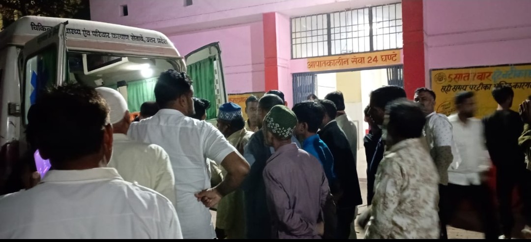 कुत्तों का आतंक  दुर्घटना में वरिष्ठ पत्रकार का भांजा बुरी तरह घायल