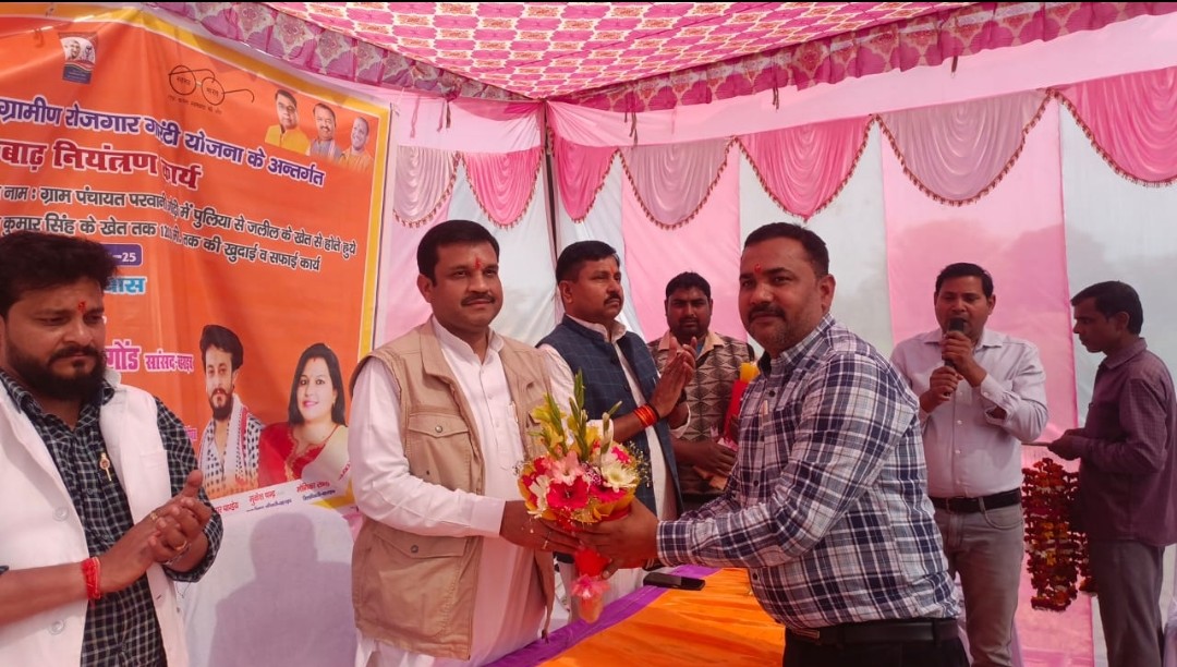 बरसात में इस बार नहीं होगा जल भराव, मार्च से ही शुरू हुआ नाला सफाई का कार्य