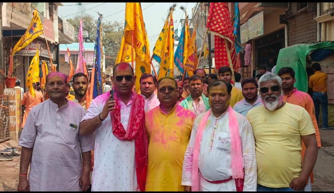 फाल्गुन महोत्सव को लेकर निकाली गई निशान शोभा यात्रा