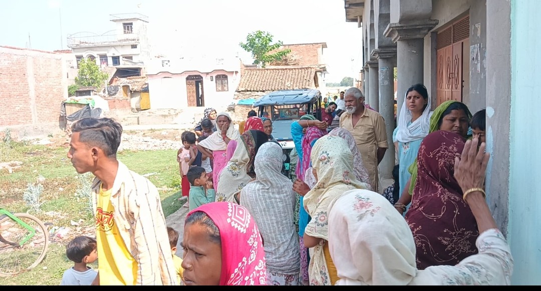 नेपालगंज शादी में गए युवक के घर लगी आग,घरेलू सामान जलकर राख