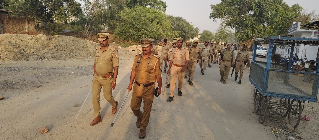 रूपईडीहा पुलिस,एसएसबी व पीएसी ने की संयुक्त पेट्रोलिंग व सघन चेकिंग