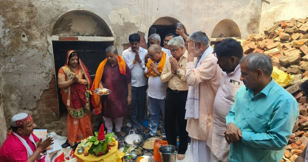 रुपईडीहा में श्री राम जानकी मंदिर के नवनिर्माण के लिए भूमि पूजन सम्पन्न