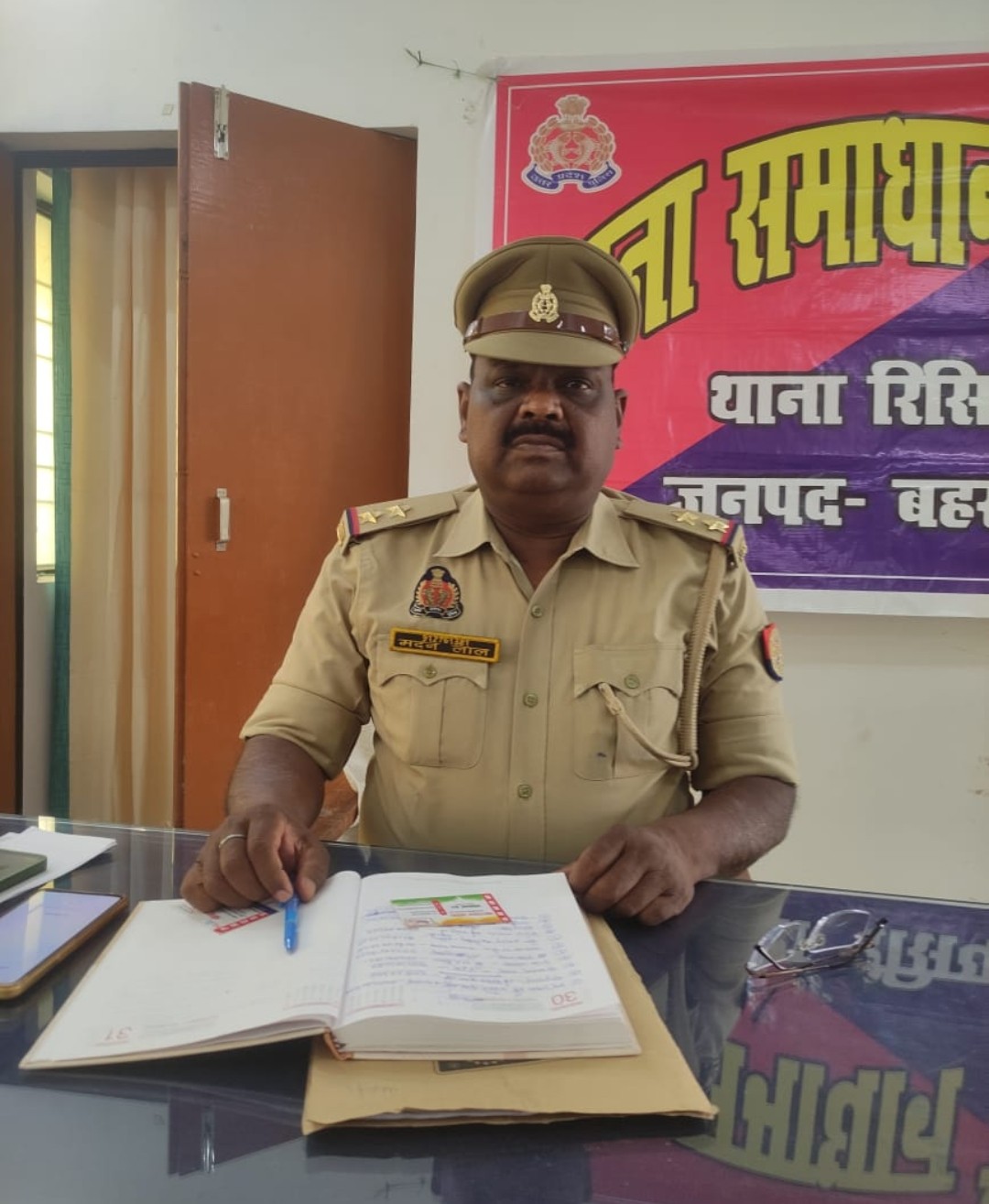 नवागंतुक थाना प्रभारी से हुई पत्रकारों की औपचारिक मुलाकात