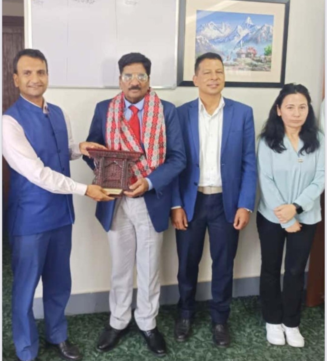लैंड पोर्ट अथॉरिटी ऑफ इंडिया रुपईडीहा के इंचार्ज सुधीर शर्मा का नेपाल में सम्मान