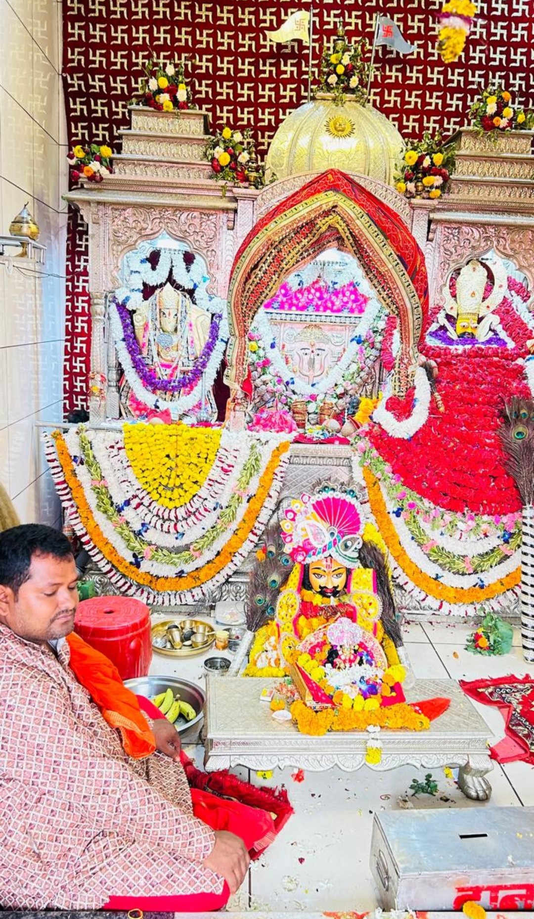 पयागपुर में धूमधाम से मनाया गया खाटू श्याम जन्मोत्सव, रातभर गूंजे भजन – आतिशबाज़ी  से गूंजा मंदिर परिसर